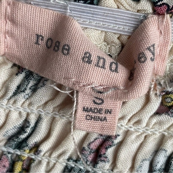 Rose And Grey Blouse Womens Small Floral Ladies Top - Picture 3 of 5